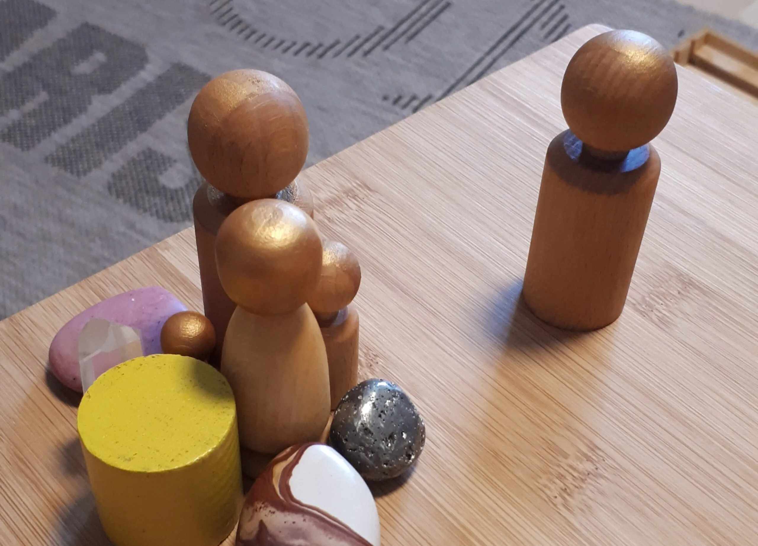 S3_7_Holzfiguren_20251009_120029 Holzfiguren